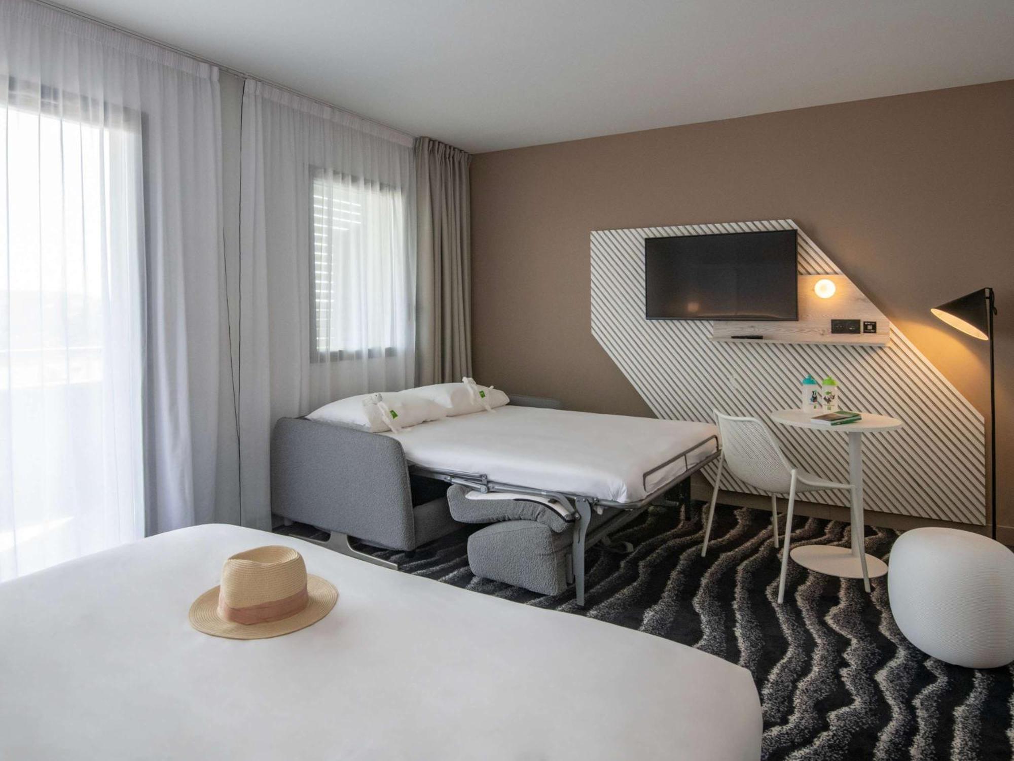 Hotel Ibis Styles Porto Vecchio Esterno foto
