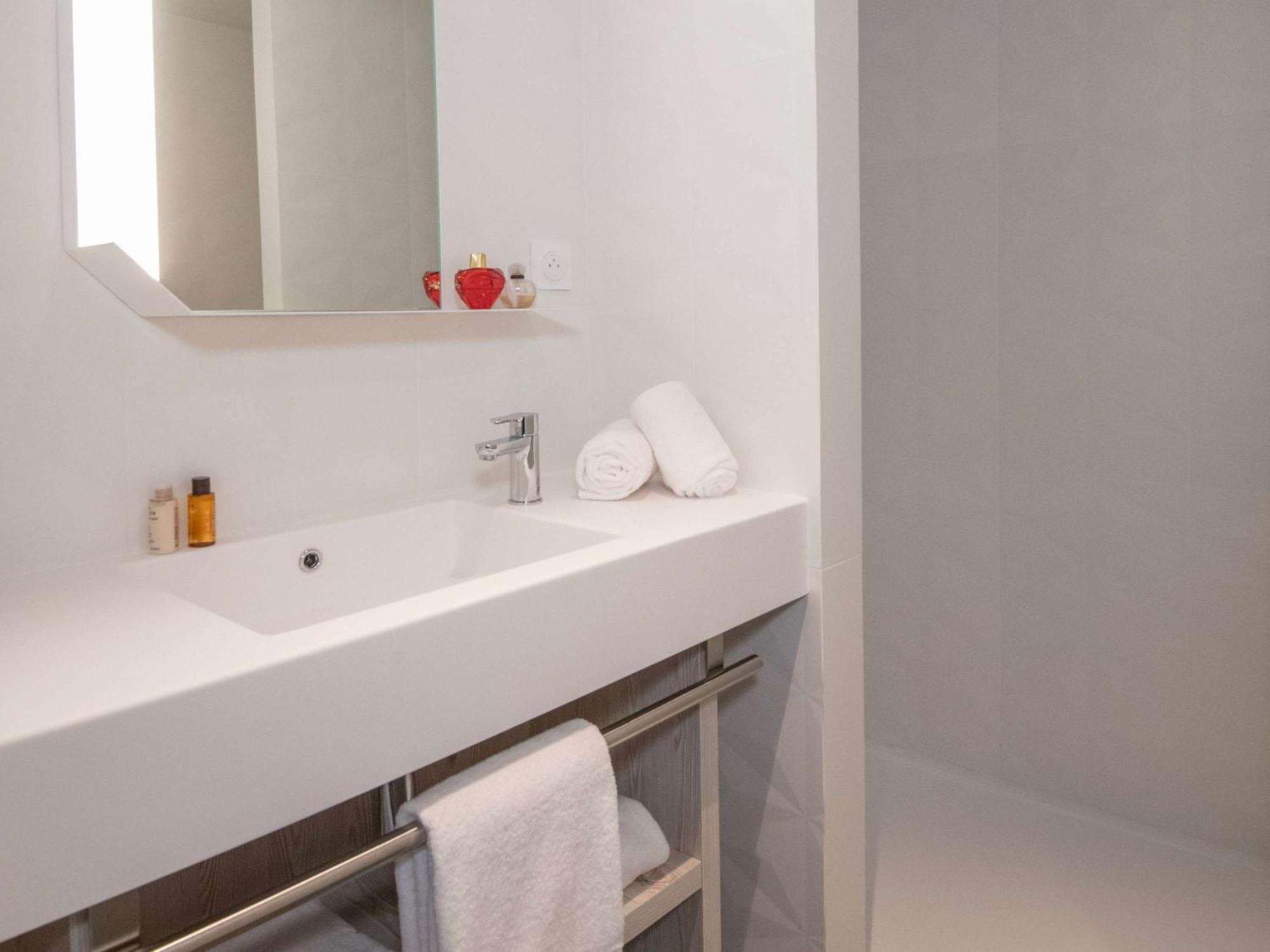 Hotel Ibis Styles Porto Vecchio Esterno foto