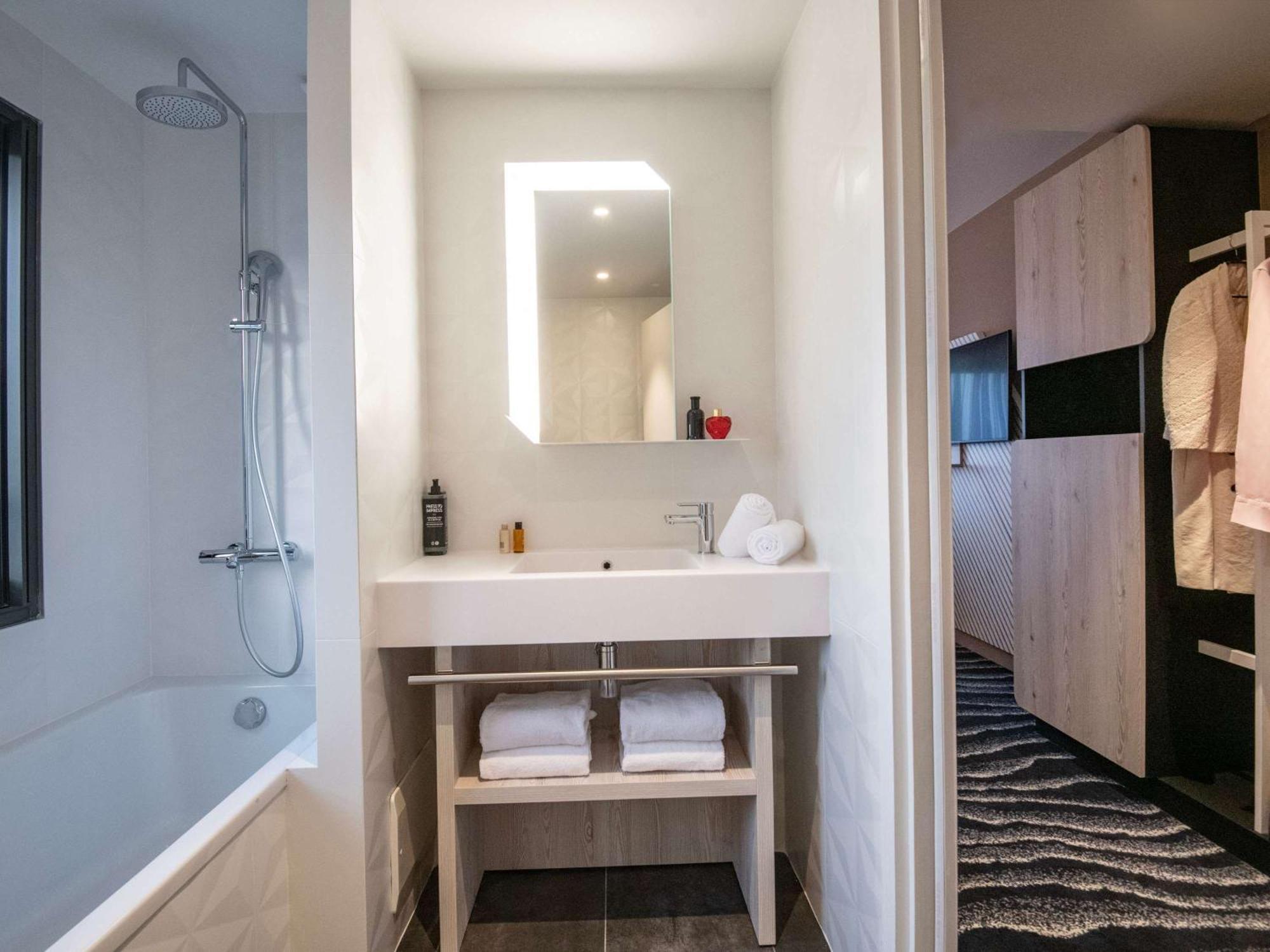 Hotel Ibis Styles Porto Vecchio Esterno foto