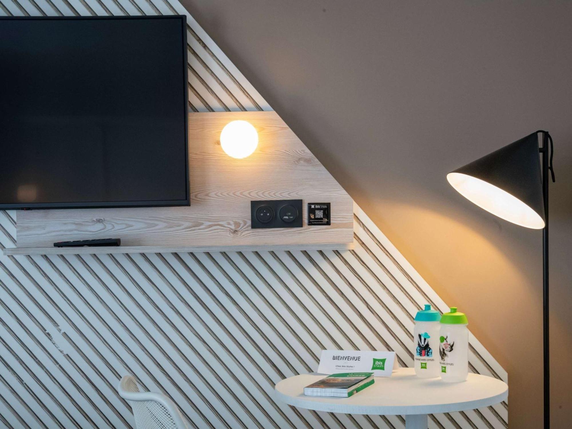 Hotel Ibis Styles Porto Vecchio Esterno foto
