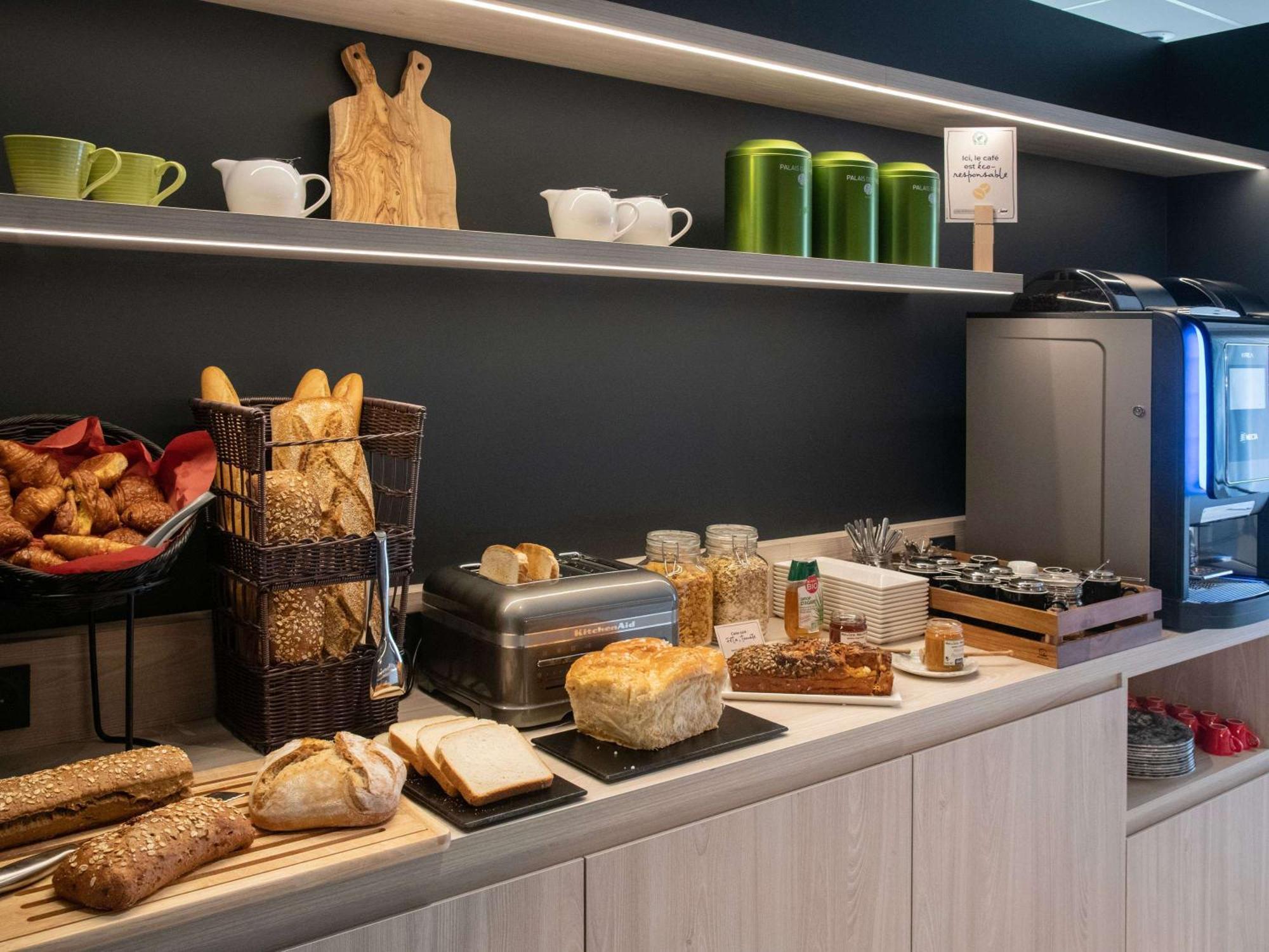 Hotel Ibis Styles Porto Vecchio Esterno foto