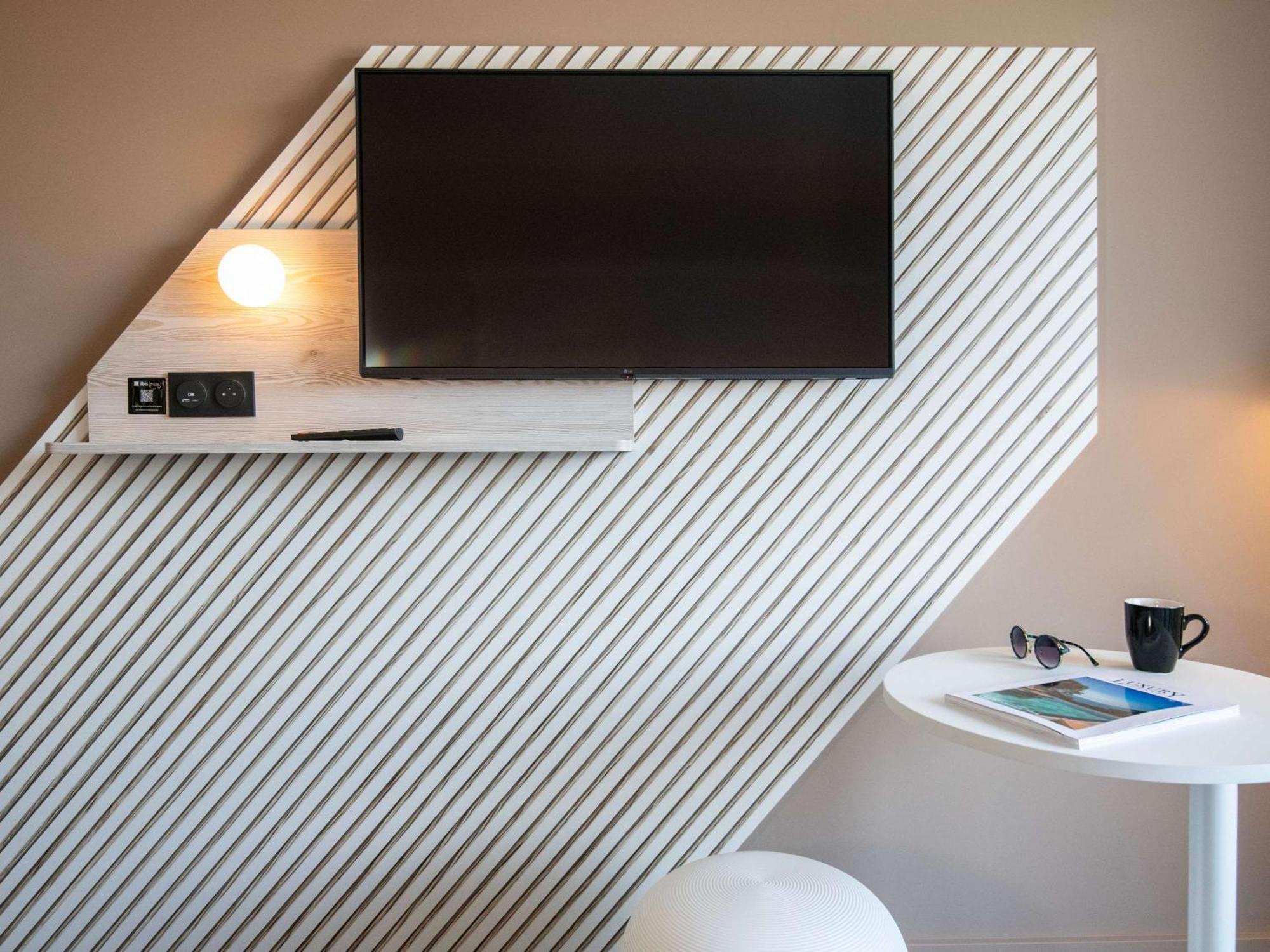 Hotel Ibis Styles Porto Vecchio Esterno foto